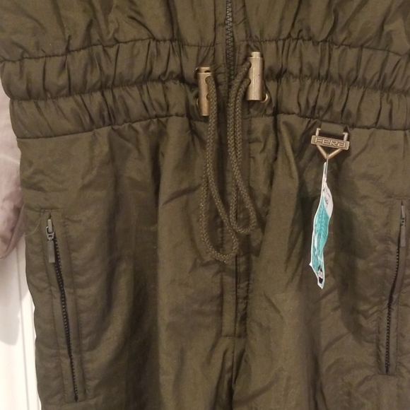 Vtg. FERA SKIWEAR SKI SUIT - Picture 9 of 13